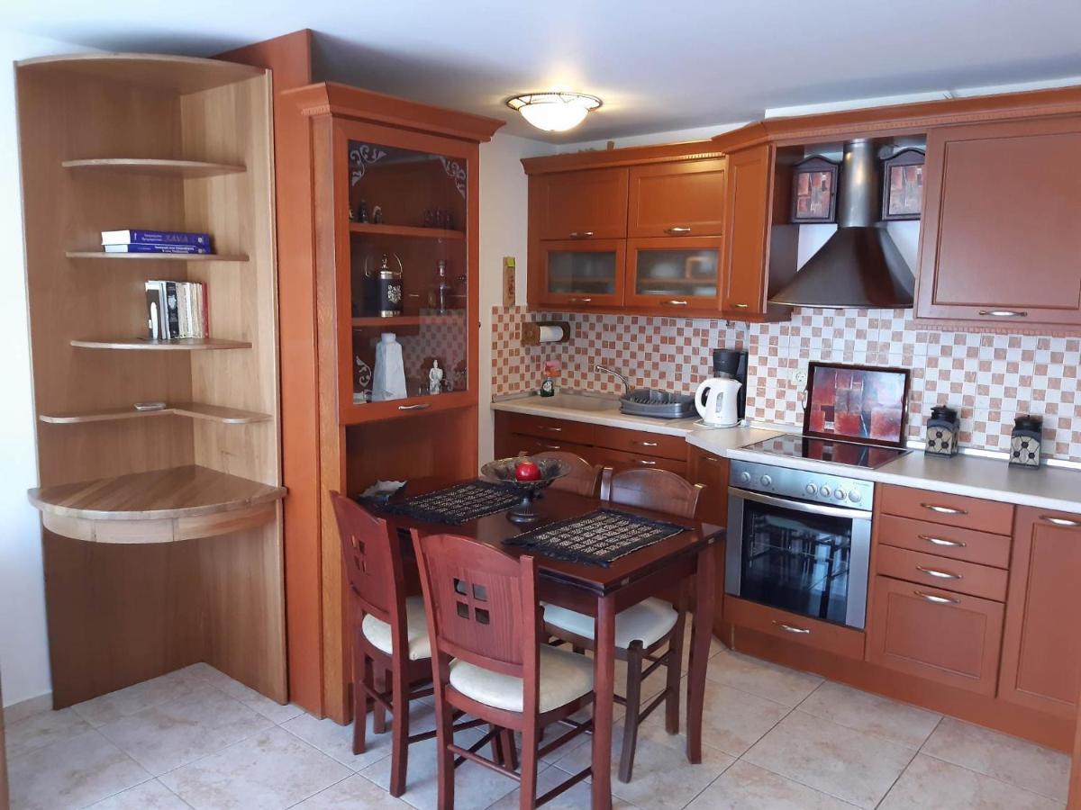 Eclectic Living {Free Parking} Apartment Thessaloniki Exterior photo